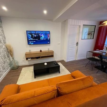 شقة Le Jardin Niortais - Hyper Centre- Proche Gare - Paisible - Grand Jardin Prive, Wifi Hd -Netflix المظهر الخارجي الصورة