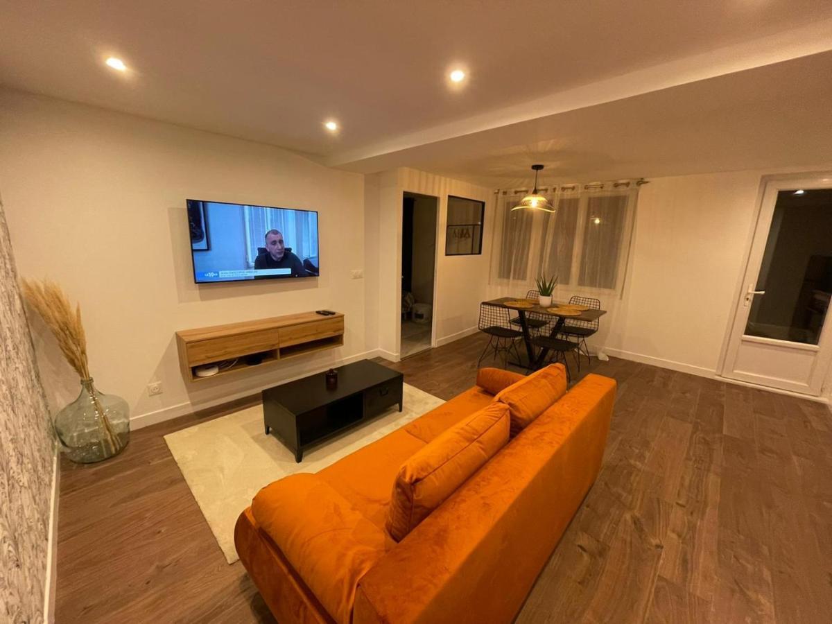 شقة Le Jardin Niortais - Hyper Centre- Proche Gare - Paisible - Grand Jardin Prive, Wifi Hd -Netflix المظهر الخارجي الصورة