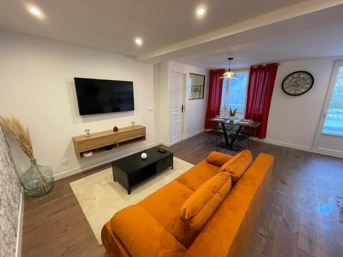 شقة Le Jardin Niortais - Hyper Centre- Proche Gare - Paisible - Grand Jardin Prive, Wifi Hd -Netflix المظهر الخارجي الصورة